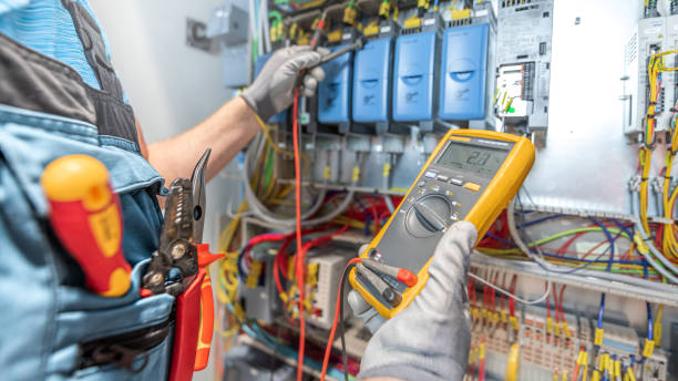 Best Local Electrician Companies  in Mount Washington, KY